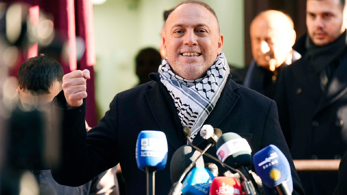 Palestinian Embassy Opens in London