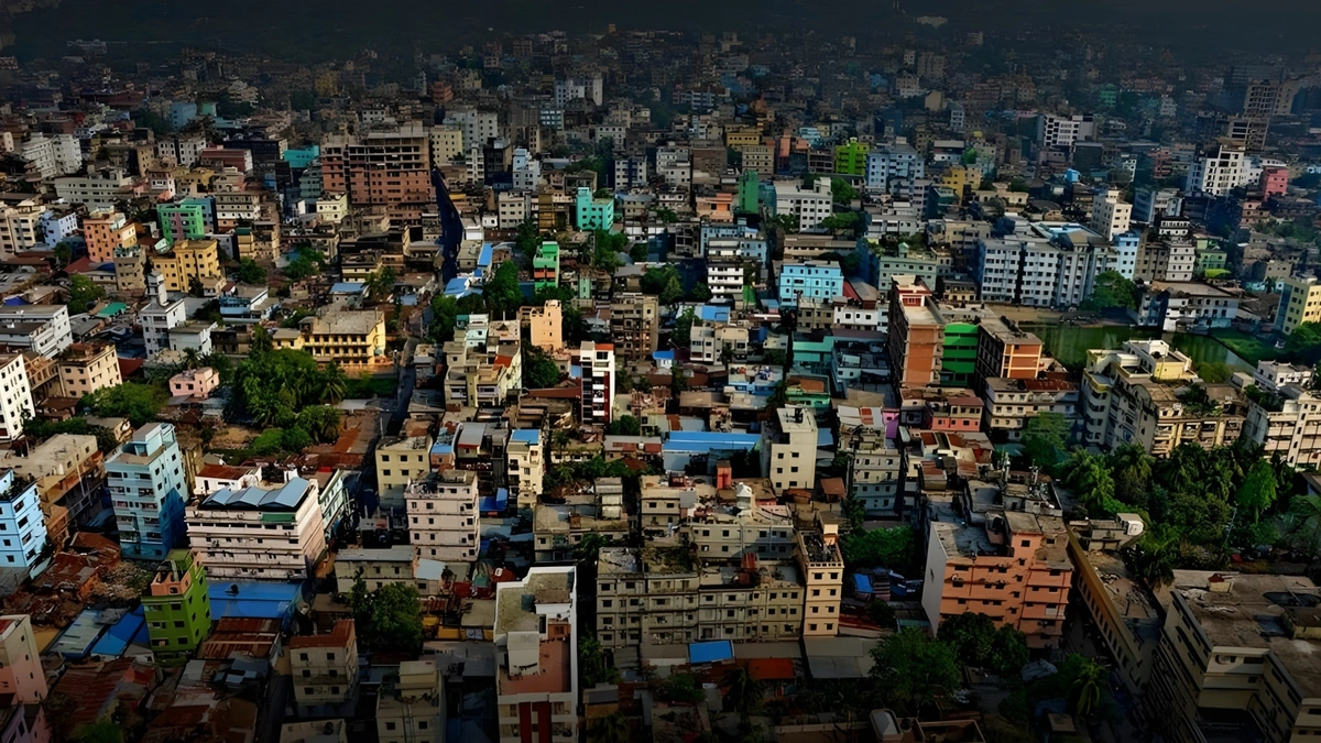 Minor tremors signal the possibility of a major earthquake