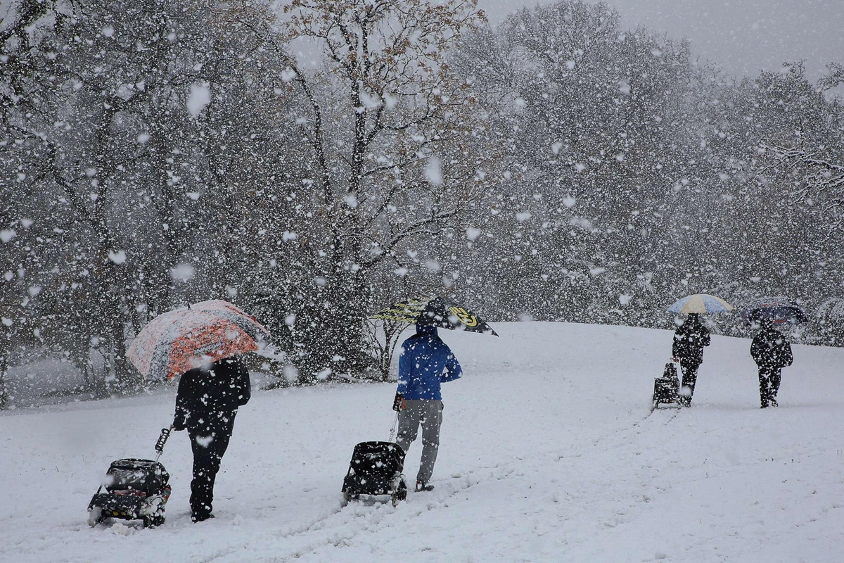 Snow, Heavy Rain Kill 61 People Across Afghanistan in Three Days