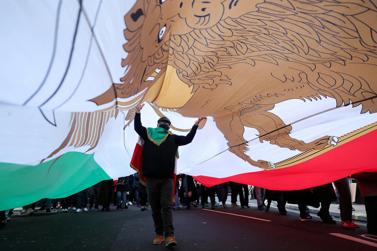 Iran Weighs Lifting Internet Ban as State TV Hit by Apparent Hack