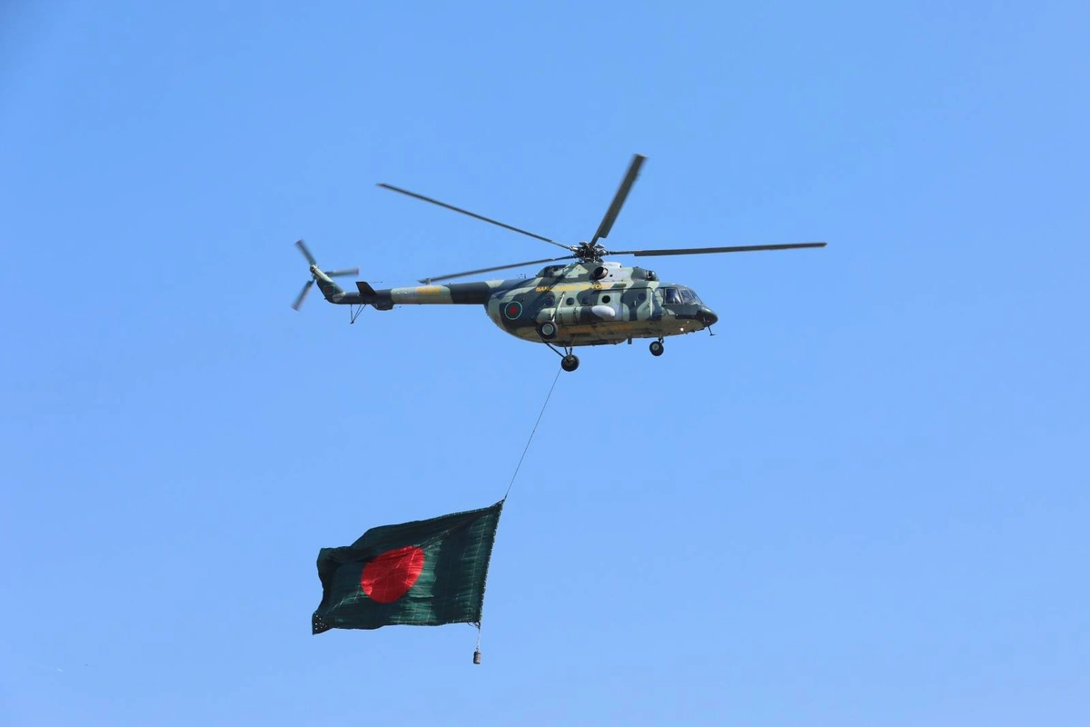 Bangladesh Sets World Record for Flag Handheld Paratrooping on Victory Day