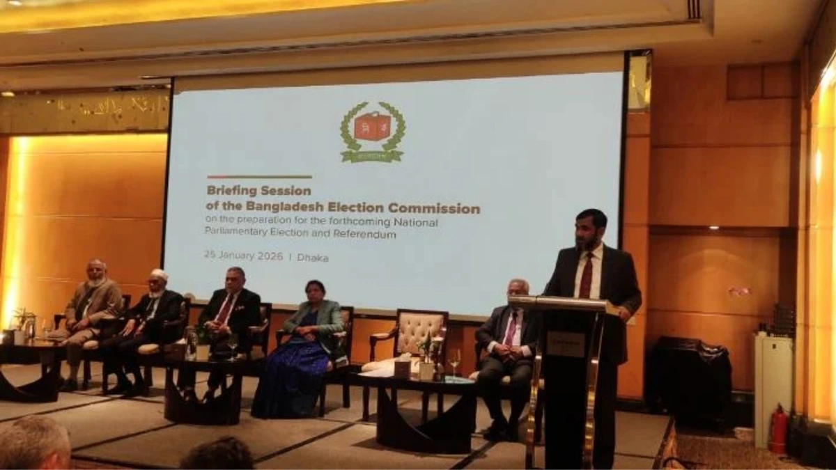 EC Holds Meeting With Foreign Diplomats Ahead of National Election