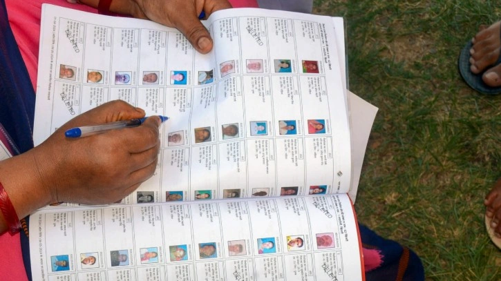 1 Man Listed as Dad of 389, Another of 310: SIR Detected Errors, Says Election Commission