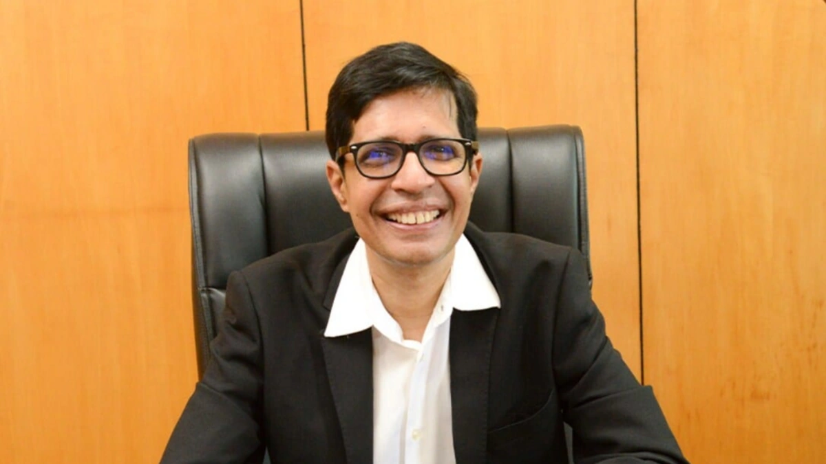 Controversy Arises Over Padma Shri Award to IIT Madras Director for Cow Urine Research