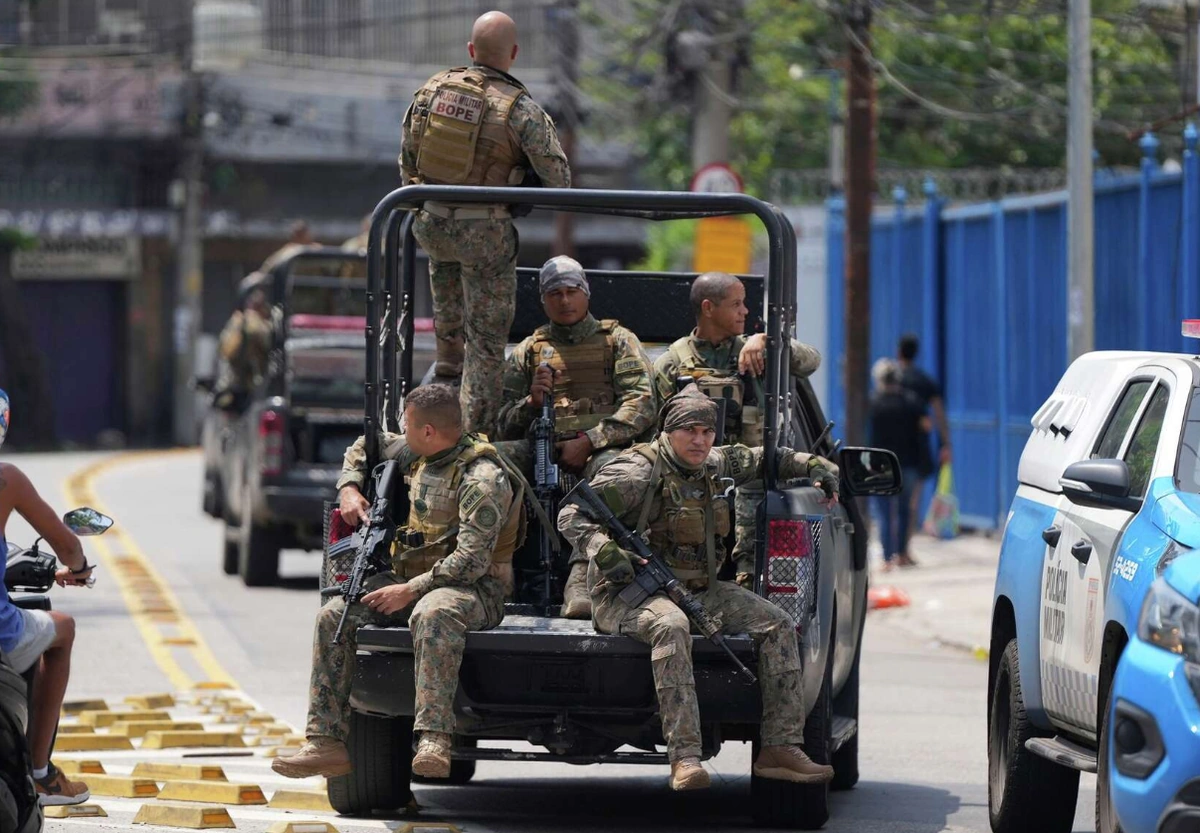 Brazilian police raid in Rio kills at least eight, including gang leader