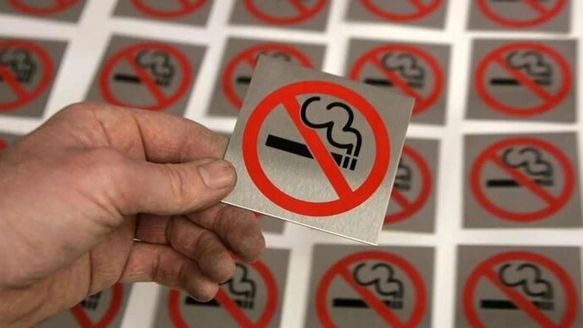Public Smoking Fine Increased to Tk 2,000 Under New Ordinance