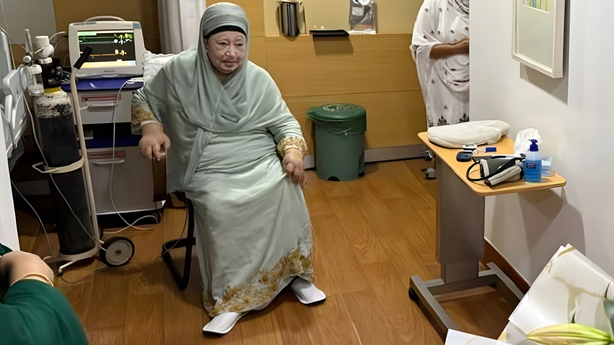 Khaleda Zia under close medical supervision