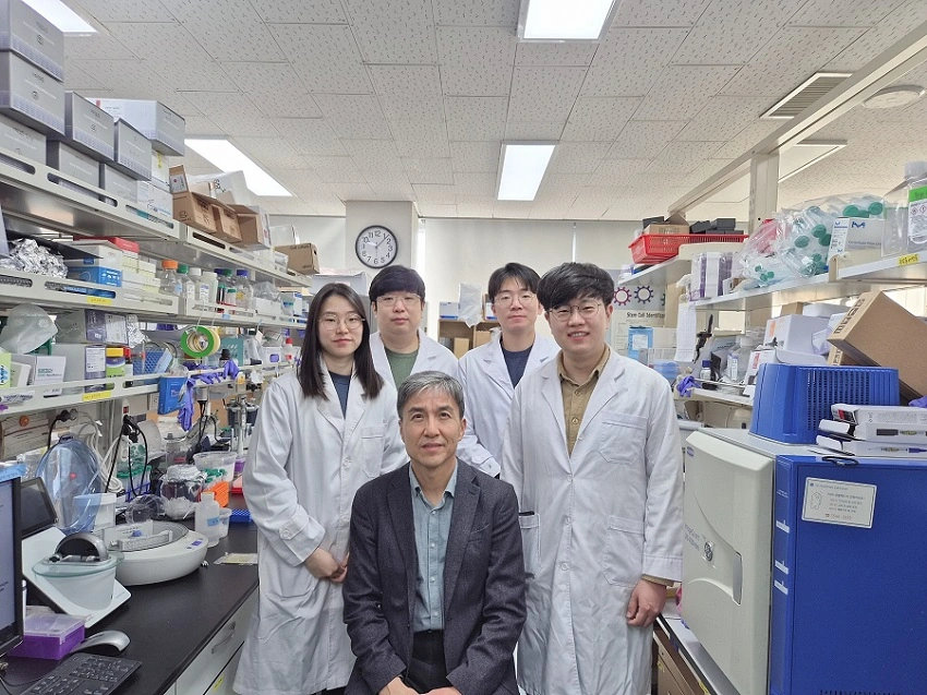 Scientists Explore Cancer Cell “Reprogramming” Approach in Early Research at KAIST