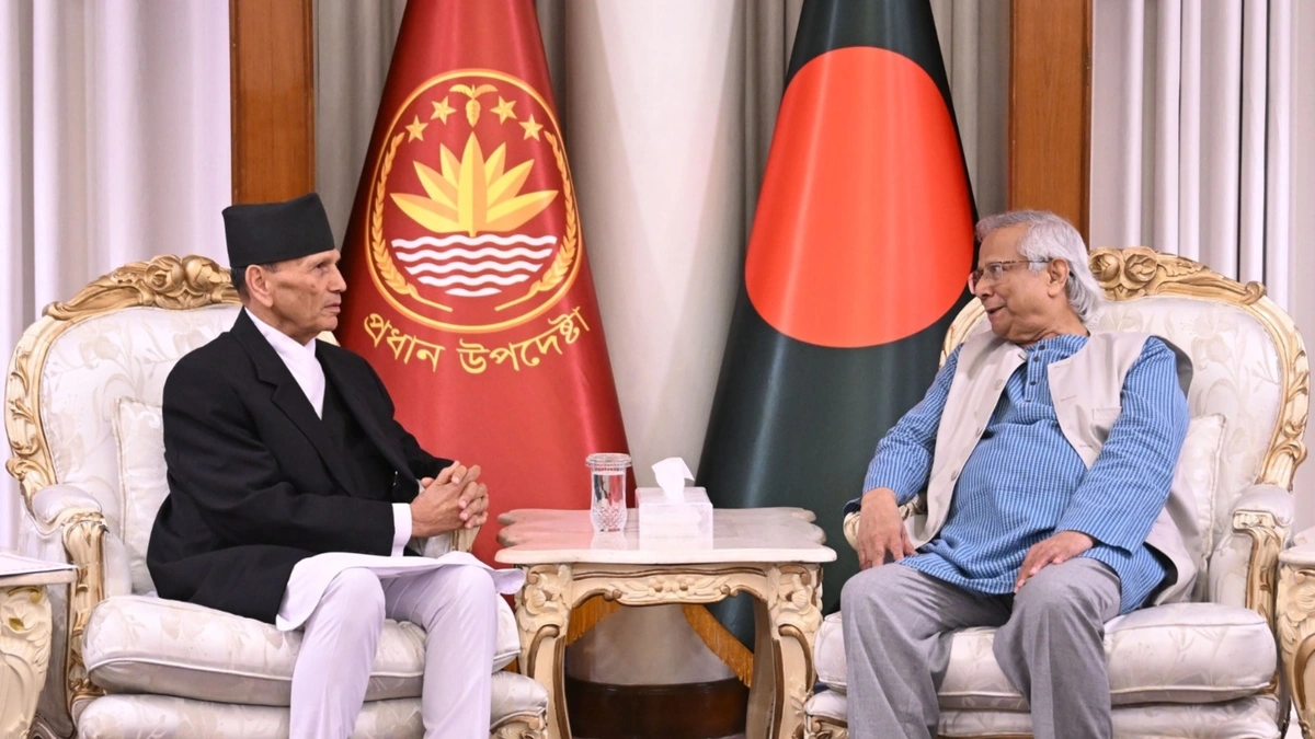 Nepal’s Foreign Minister Meets Chief Adviser Muhammad Yunus