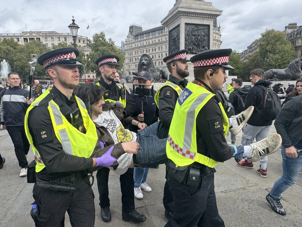 UK Police to Arrest for Chanting ‘Globalize Intifada’