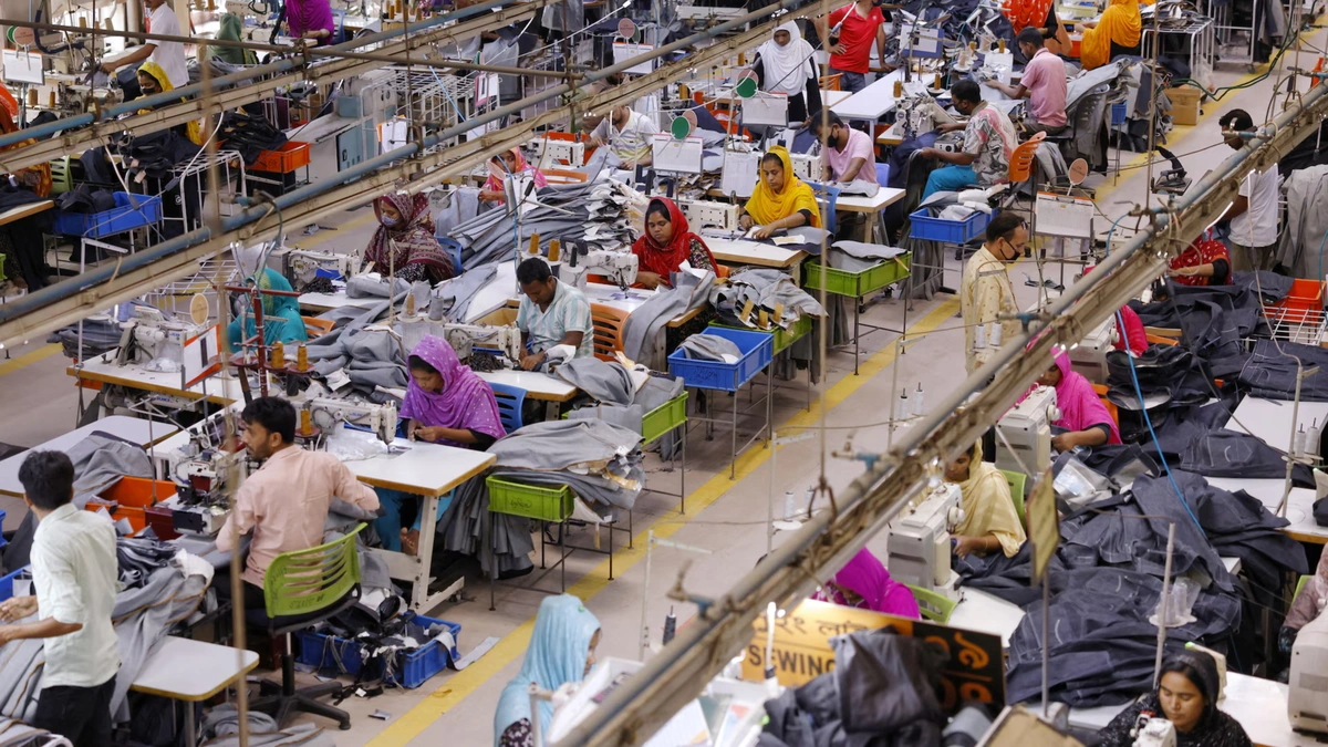 Bangladesh's Apparel Exports to the US Surge Amid Trade Uncertainty