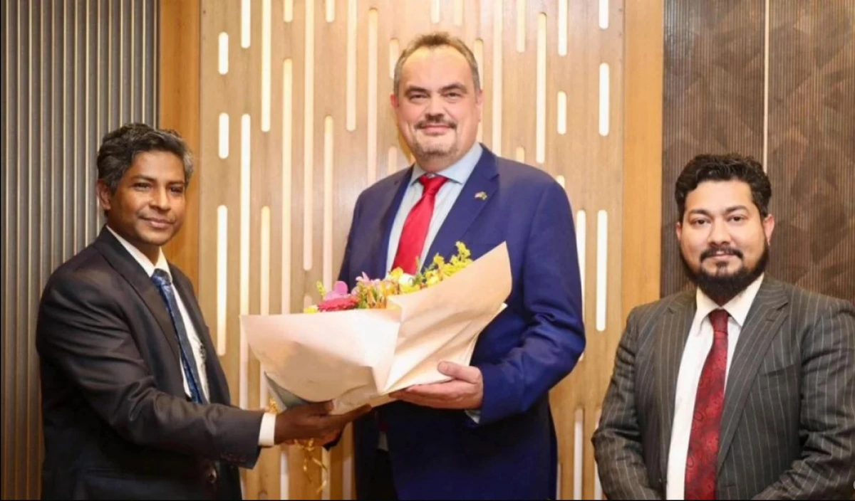 New US Ambassador Brent Christensen Arrives in Dhaka