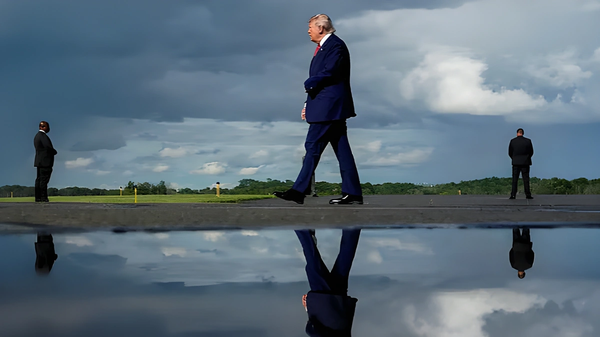 Is Trump preparing to launch an attack on Venezuela?