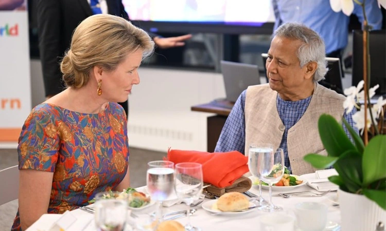 The meeting between the Queen of Belgium and the Chief Advisor.