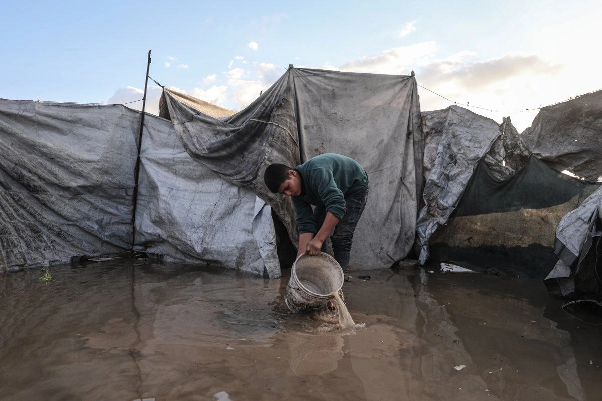 Flooded Tents and Freezing Rain Deepen Gaza’s Humanitarian Crisis