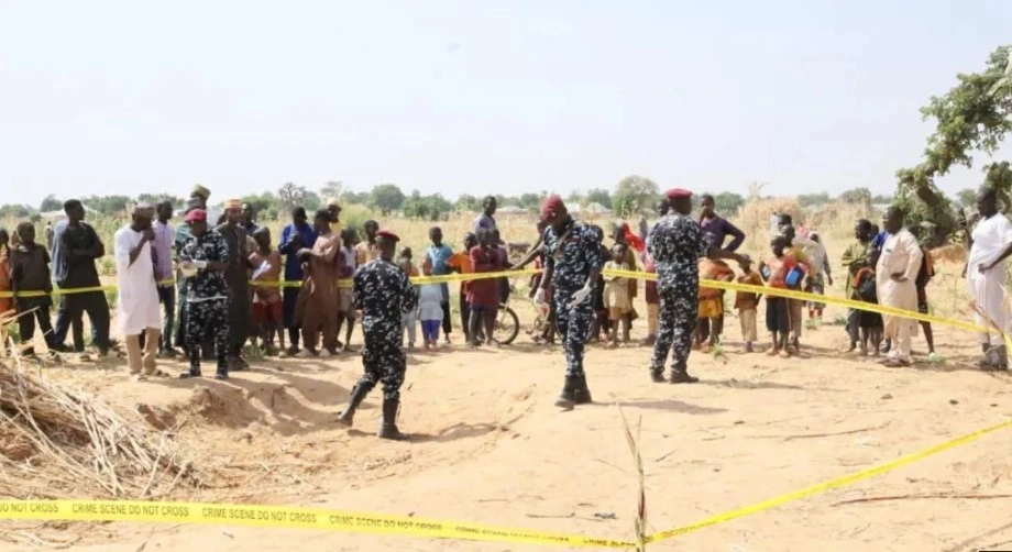 US Launches Airstrikes on IS-Linked Militants in Northern Nigeria