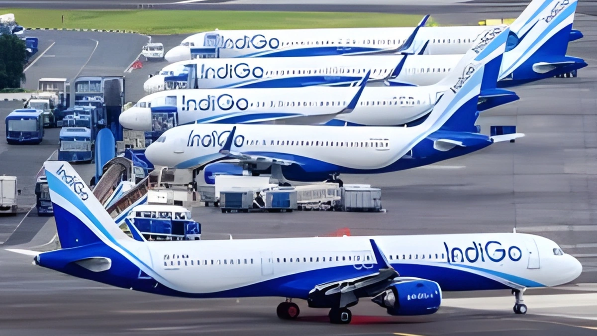 After the flight disruption, IndiGo refunded 6.10 billion rupees to passengers.