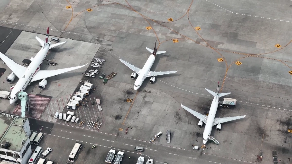 Middle East Conflict Disrupts Global Aviation, Airlines Face Long-Term Financial Strain